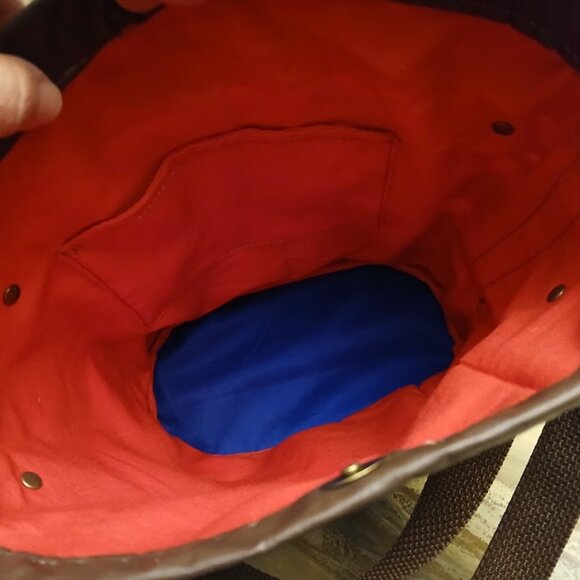 New Bucket Saddle Purse Crossbody Bag Southwestern Sarape Stripe Red White Blue - Picture 15 of 16